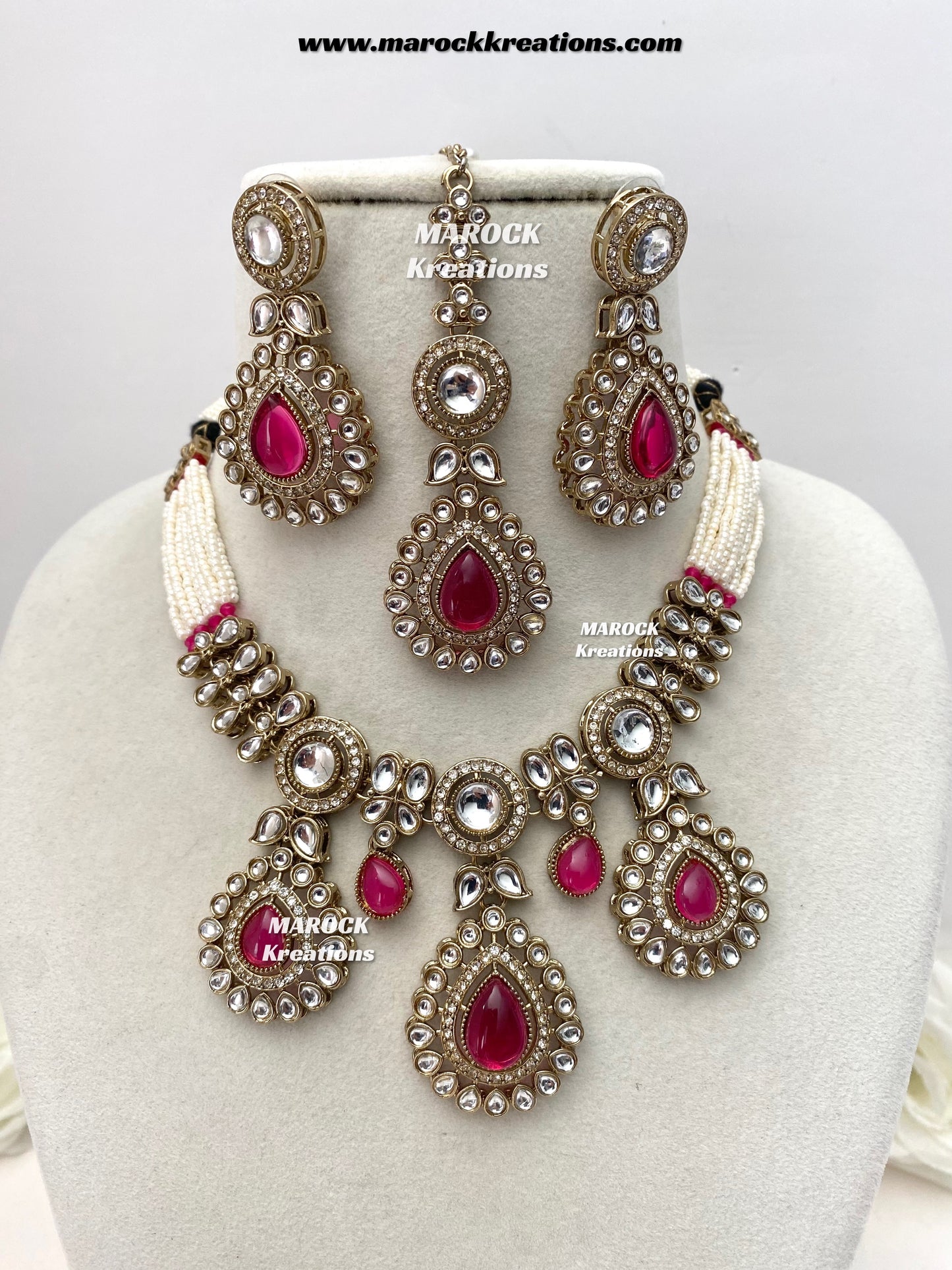 Rida Premium quality Kundan choker set