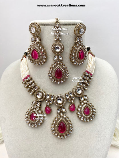Rida Premium quality Kundan choker set