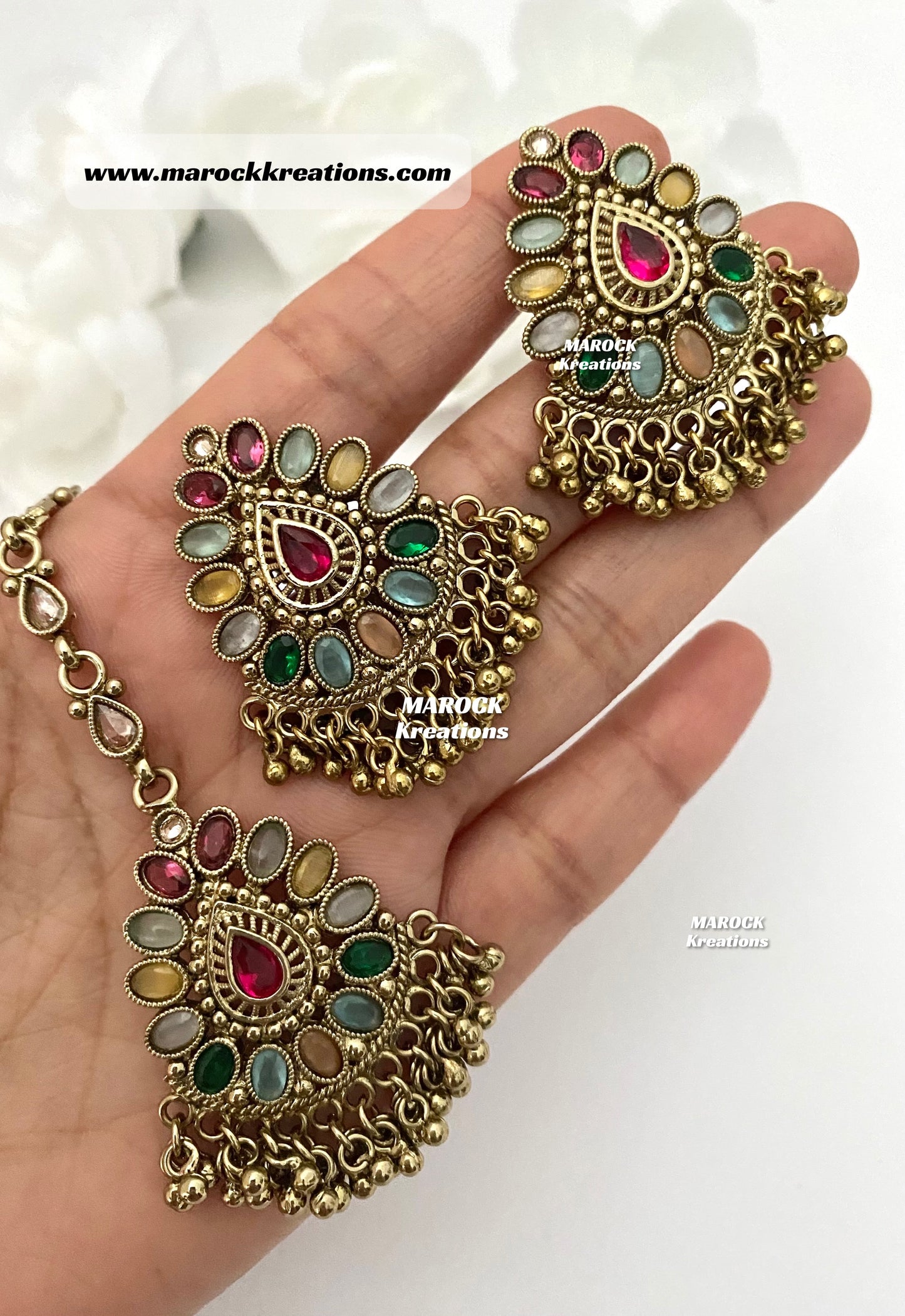 Antique Gold Polki Studs/Earrings and tikka set