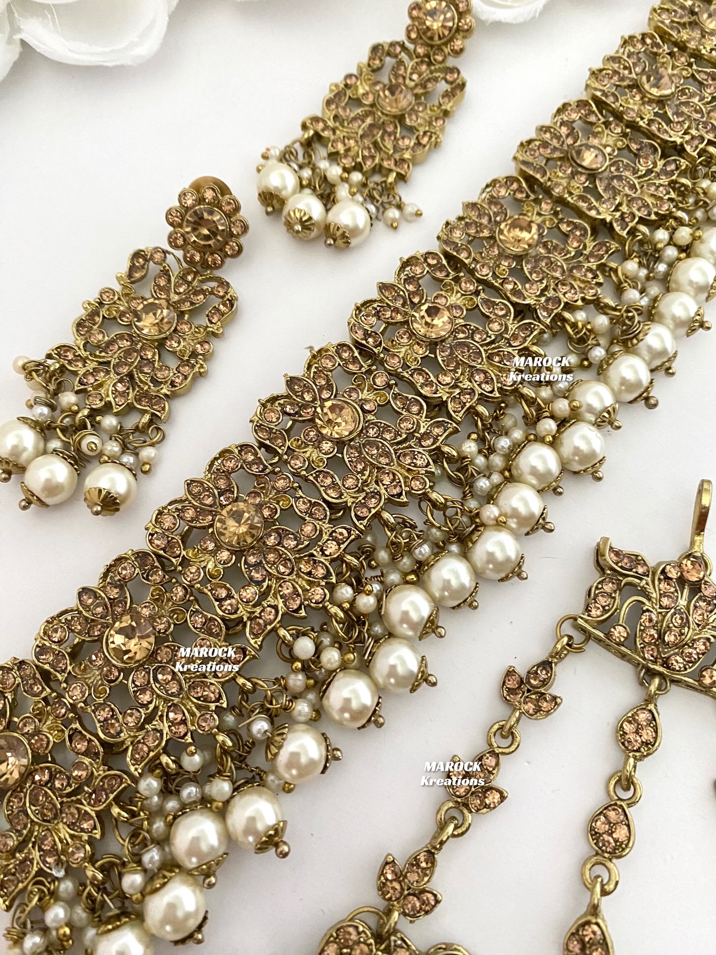 Antique Gold Pakistani Choker set