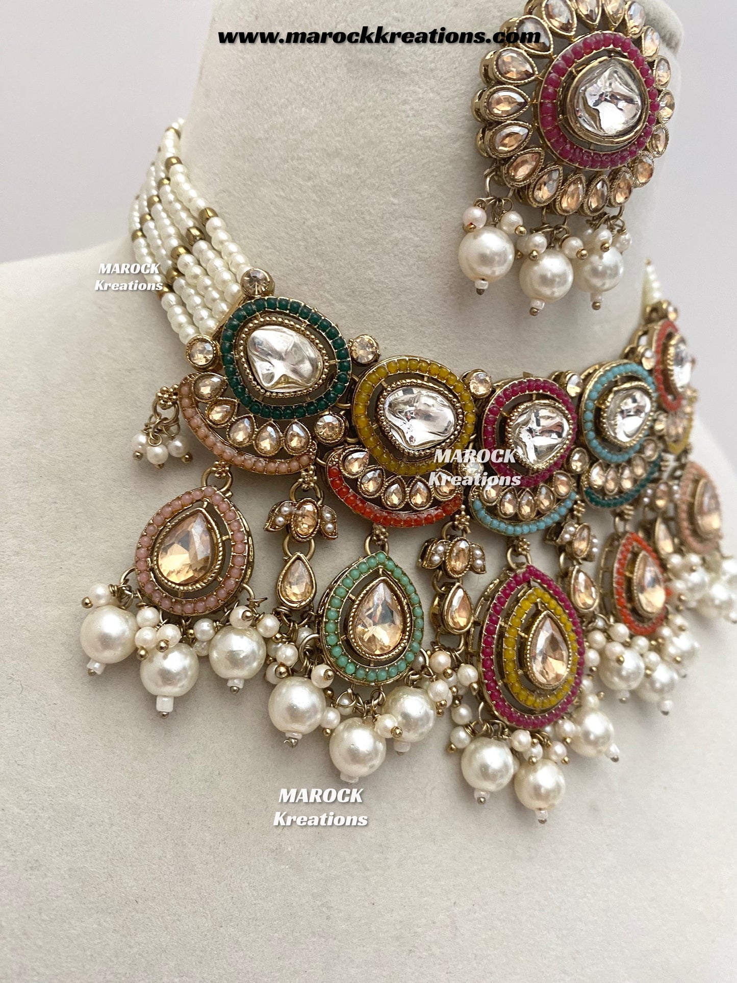 Saavni Antique Gold Polki Choker set
