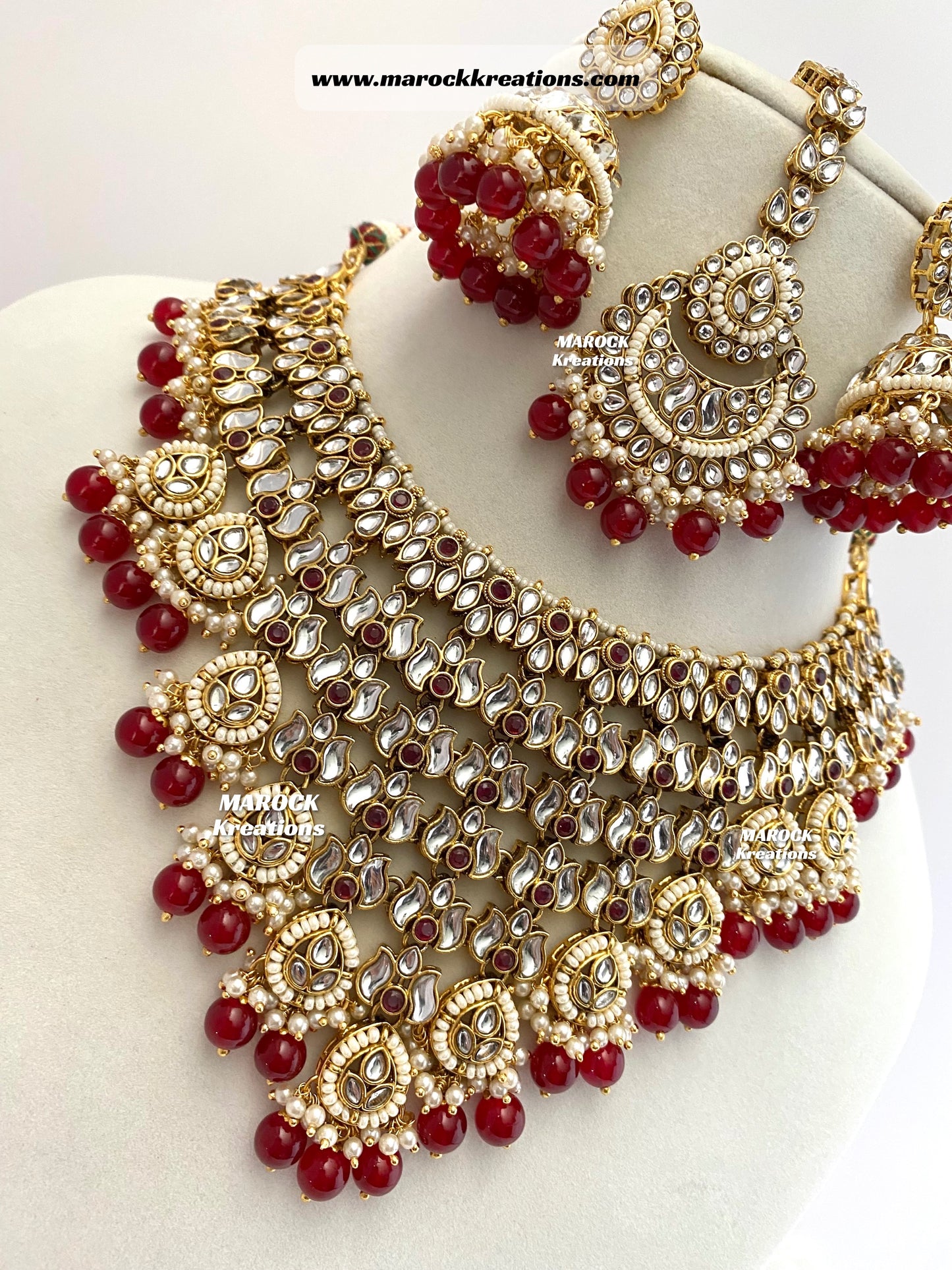 Fine Kundan V-shape Statement Necklace set