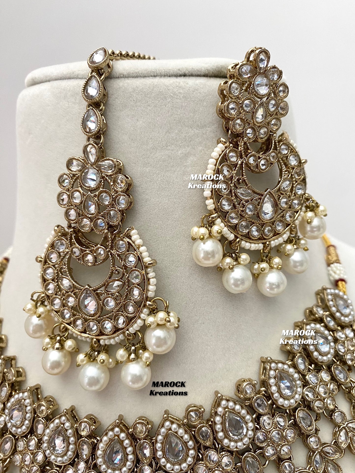 Sadhna Antique Gold Polki Necklace set