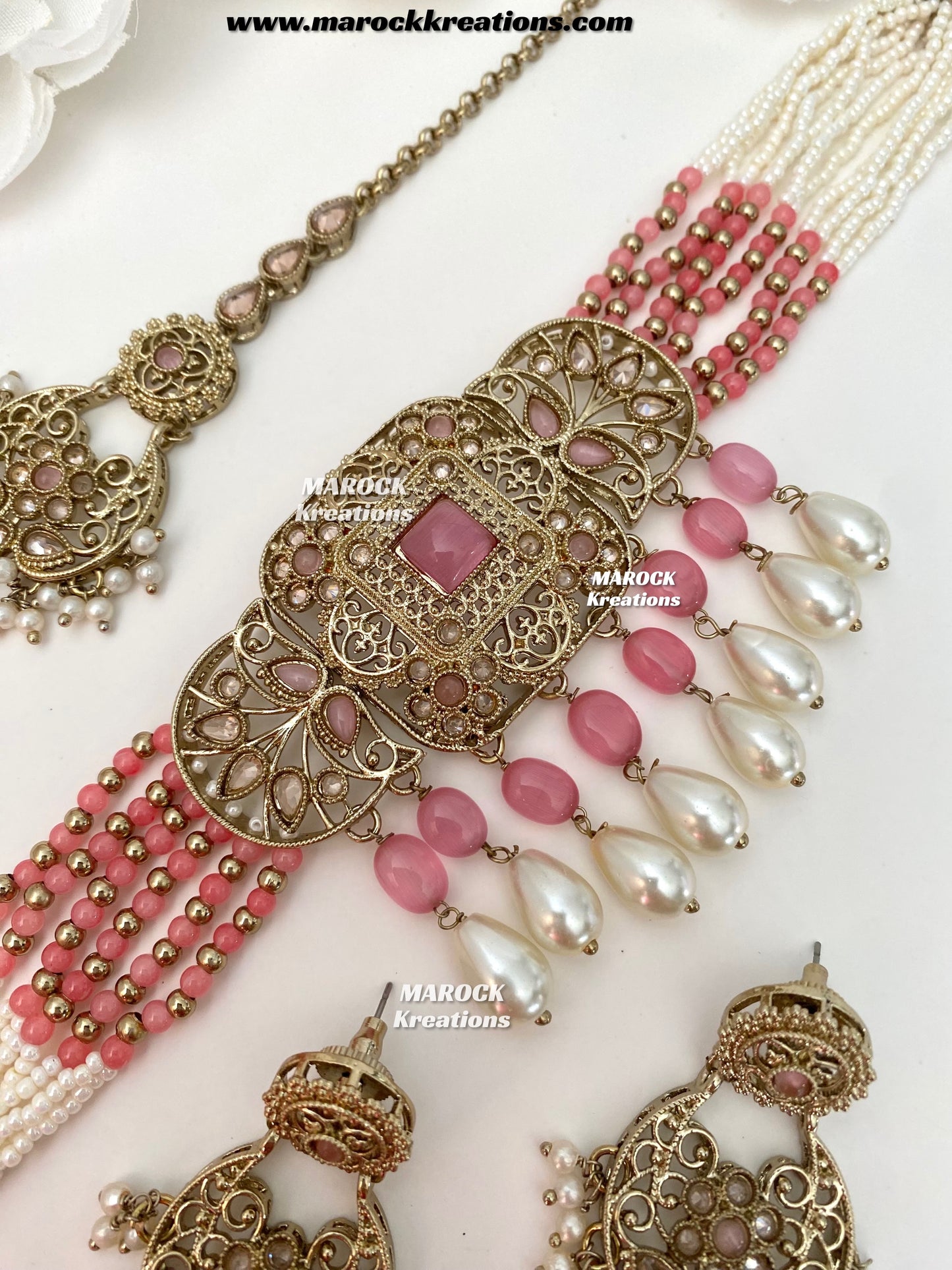 Naila Antique Gold Polki Choker set