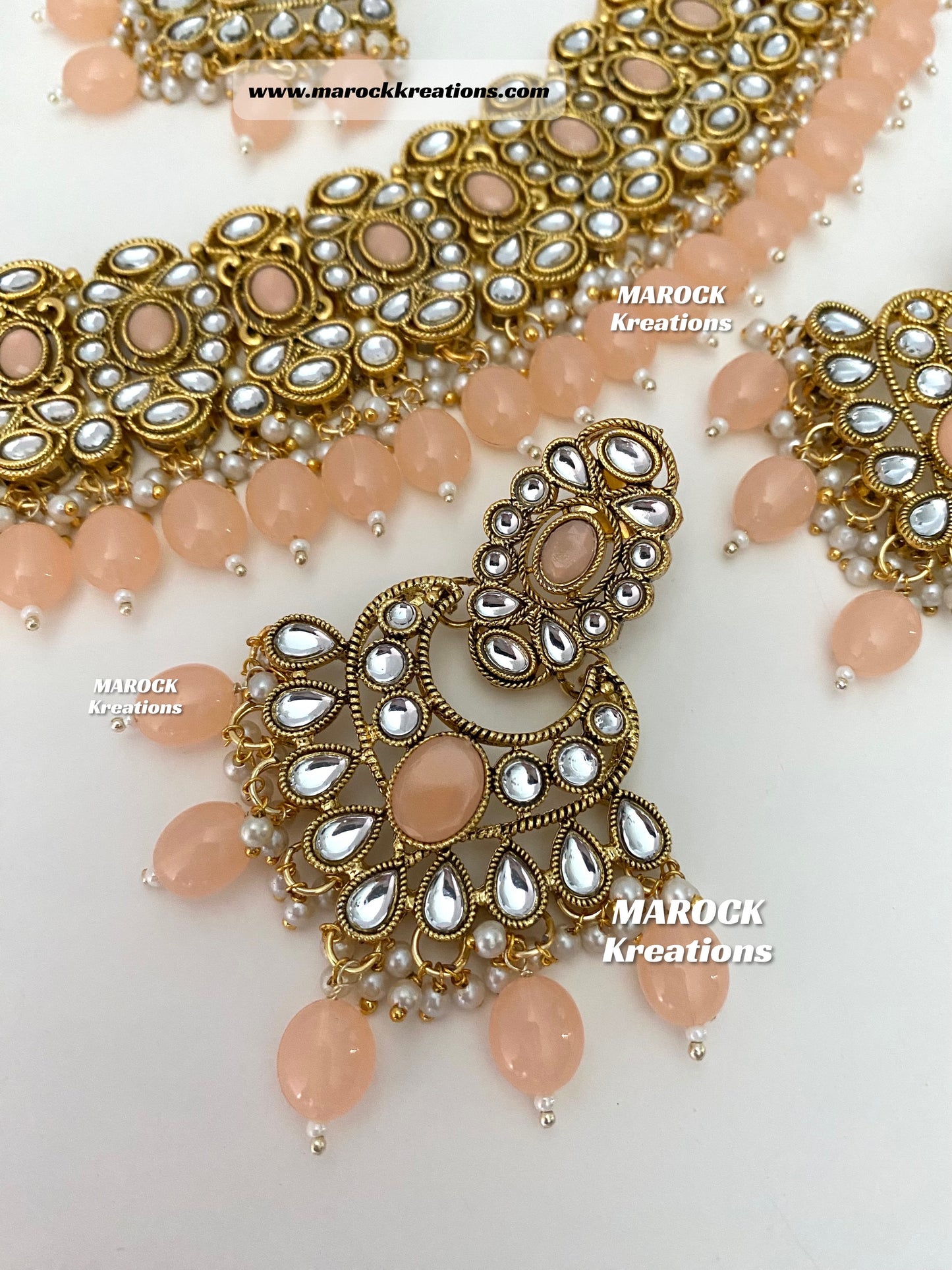 Kundan Choker set