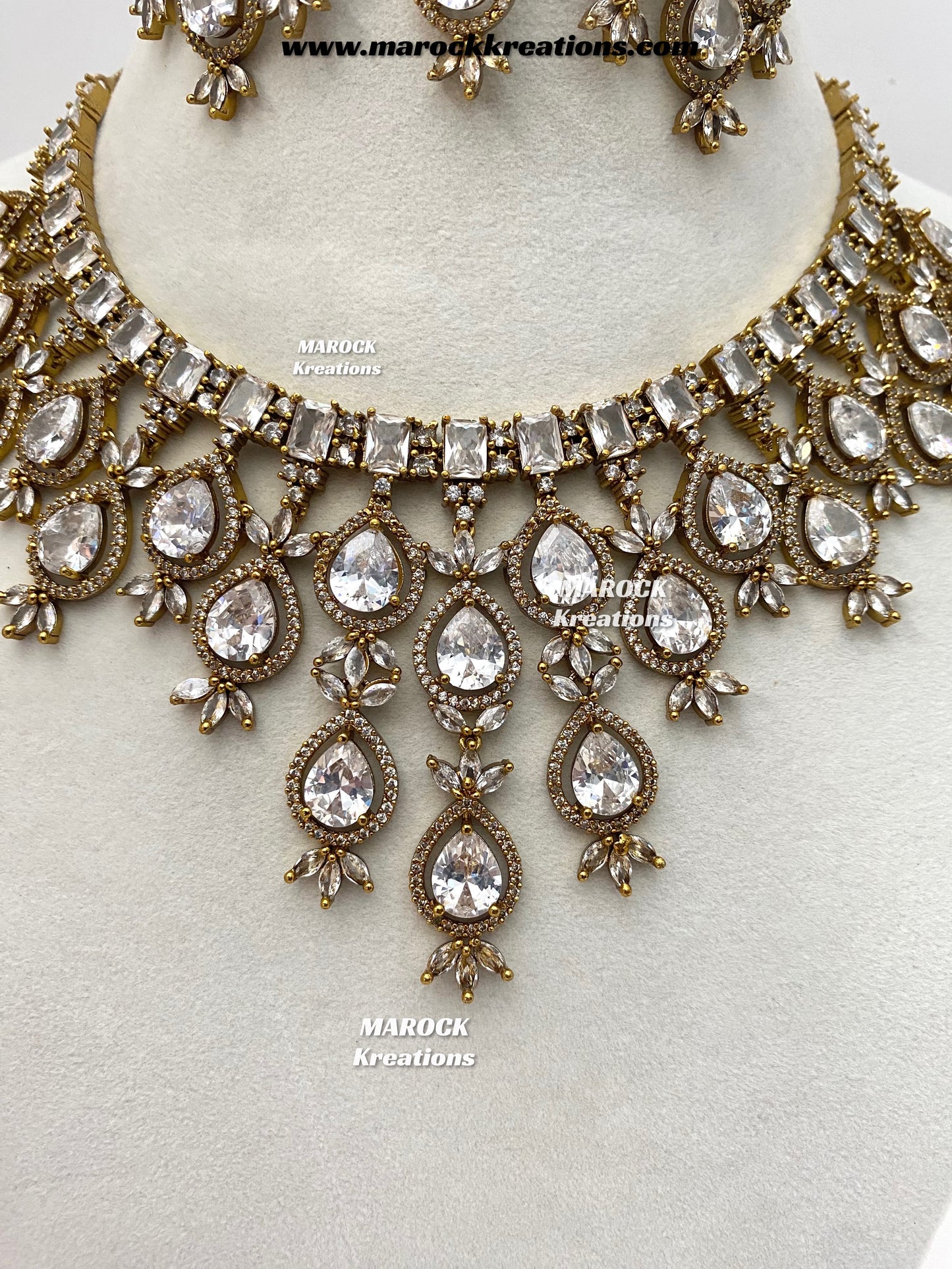 Noria Antique Gold American Diamond Statement Necklace set