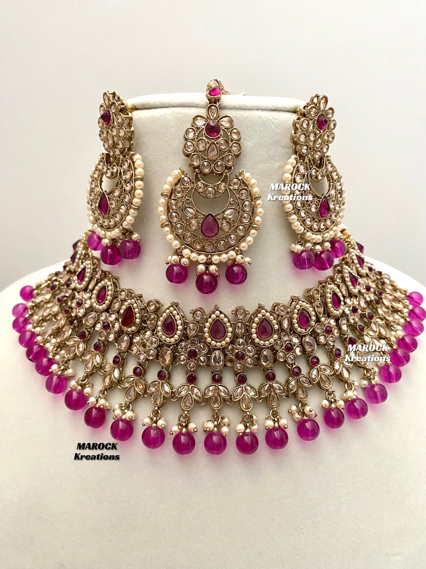 Sadhna Antique Gold Polki Necklace set