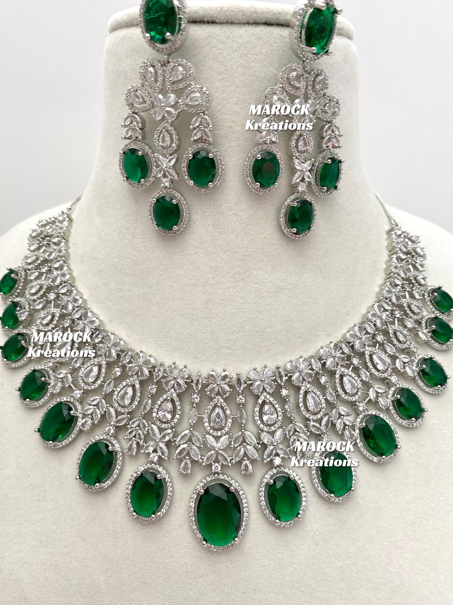 Amaya American Diamond Necklace set