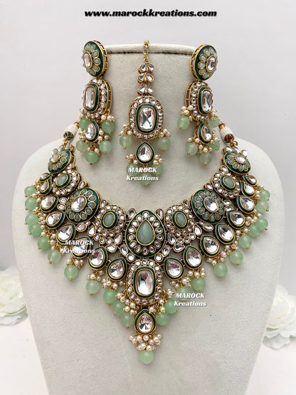 Premium Quality Kundan Statement Necklace set
