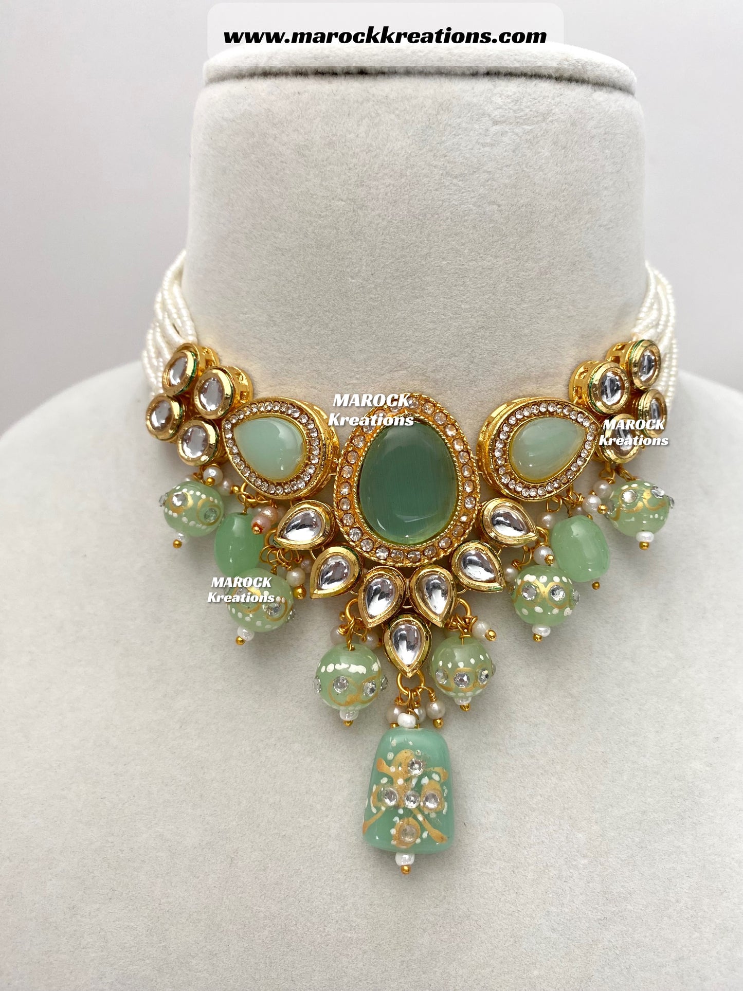 Tanvi Kundan Choker set