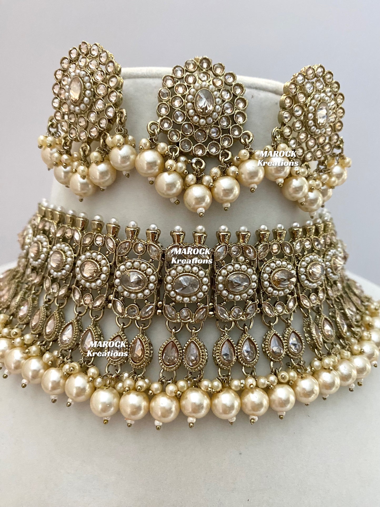 Antique Gold Polki choker sets