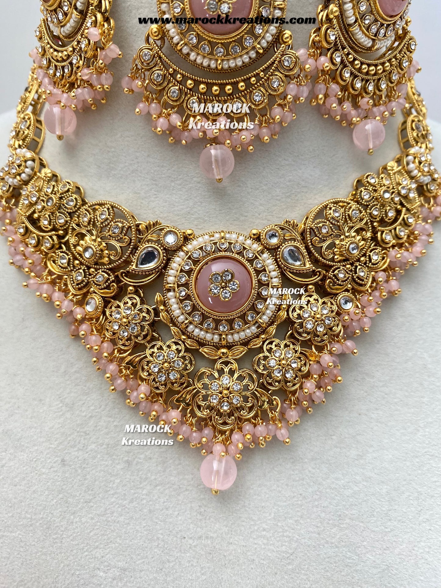 Kavitha Premium Quality Kundan Statement Necklace set