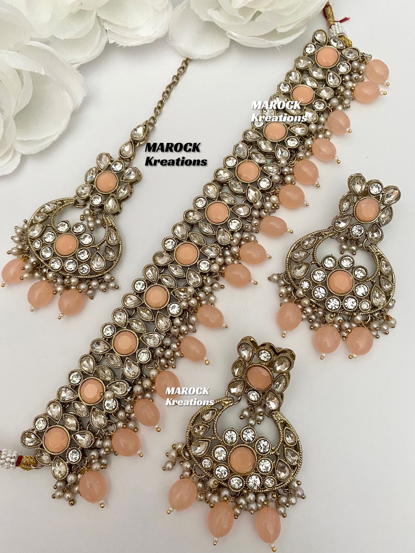 Kundan choker set