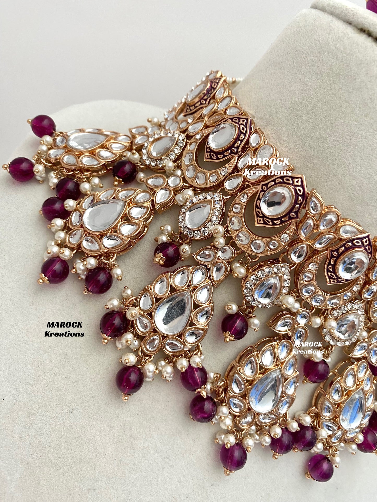Kaniz Premium Quality Rose Gold Kundan Meenakari Choker/Necklace set