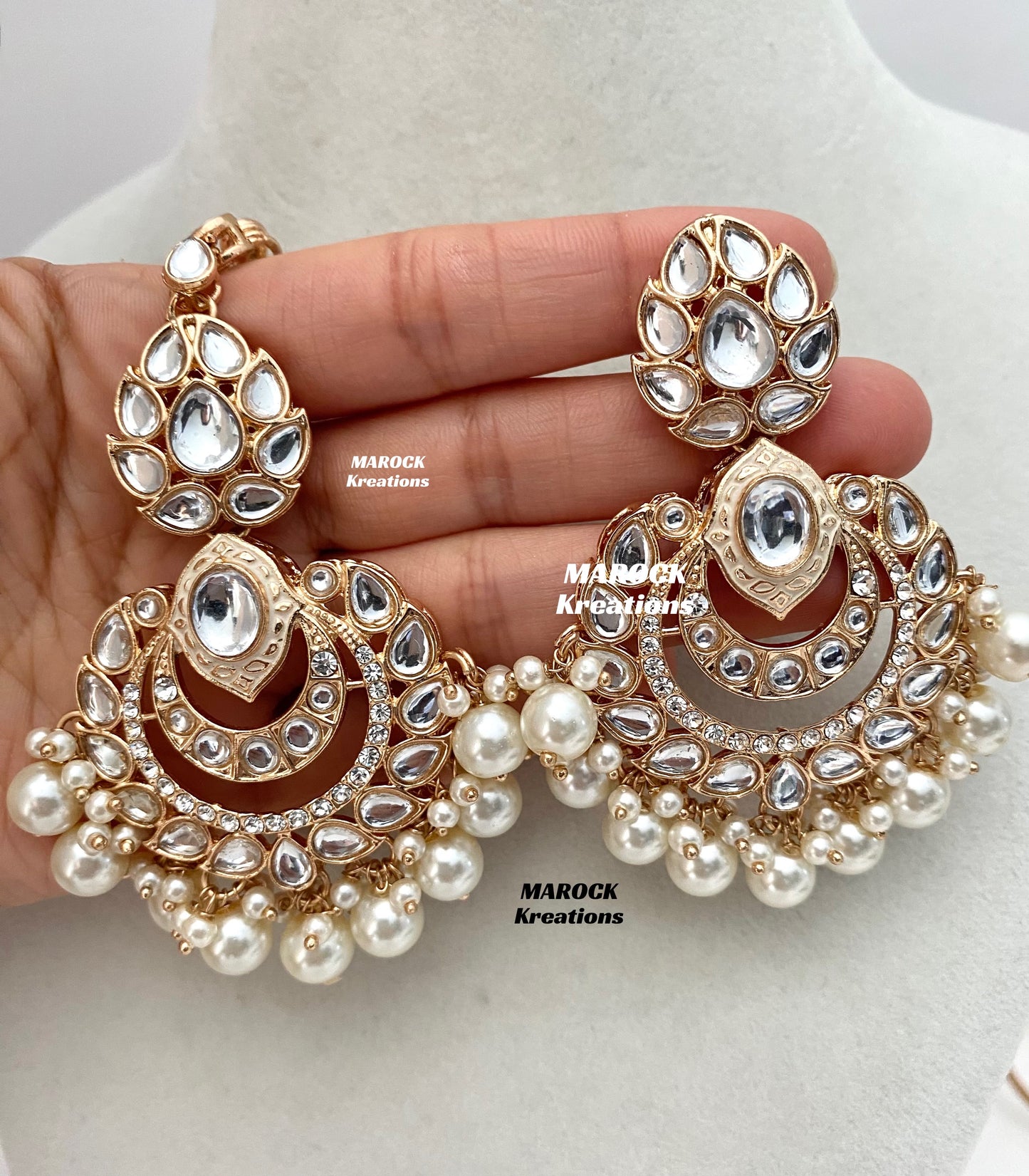 Kaniz Premium Quality Rose Gold Kundan Meenakari Choker/Necklace set