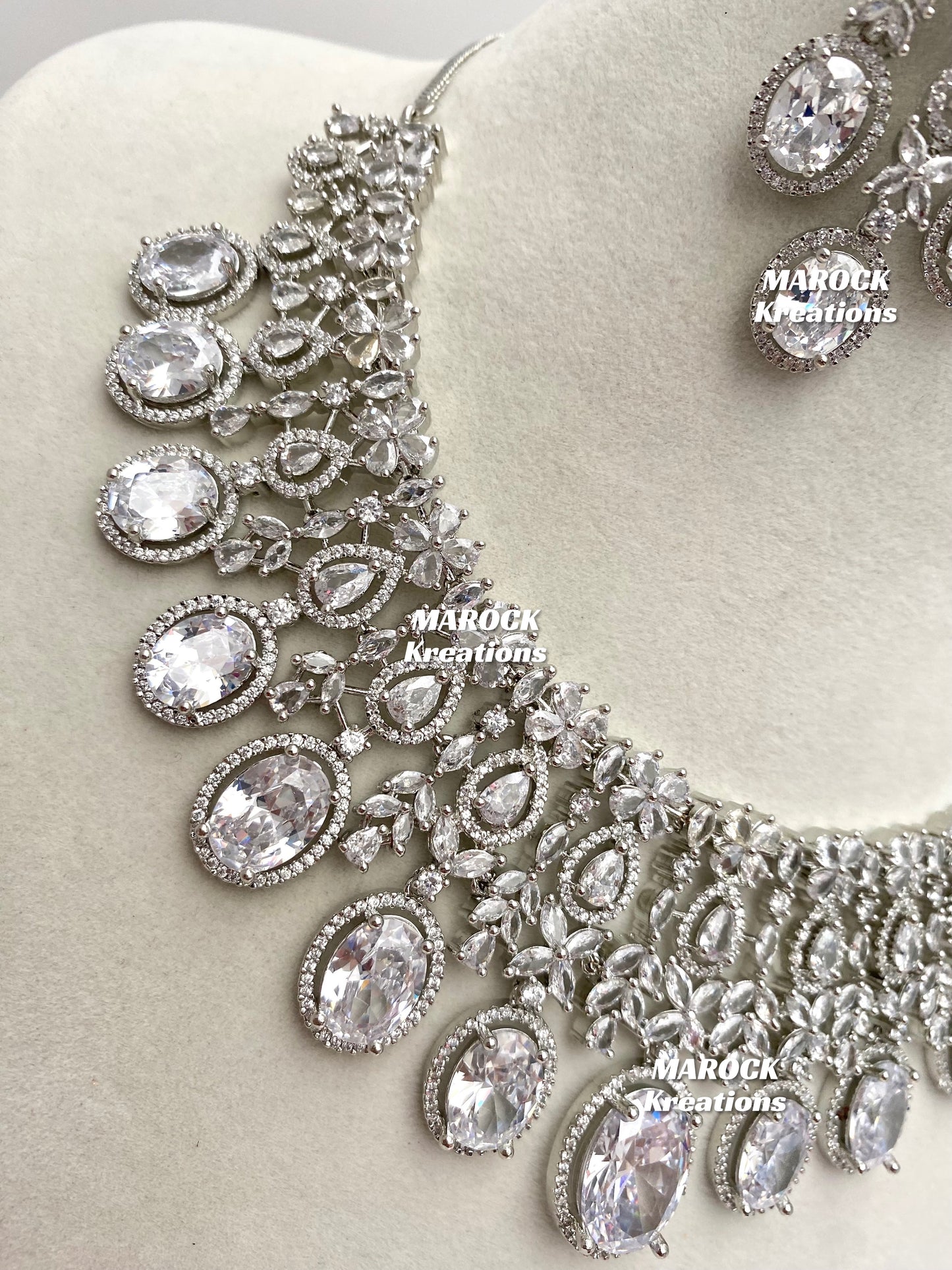 Amaya American Diamond Necklace set