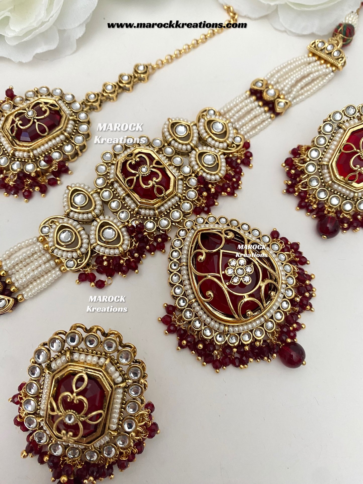 Premium Quality Kundan Statement choker set