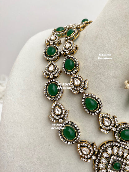 Hanali Victorian Kundan Statement Necklace set