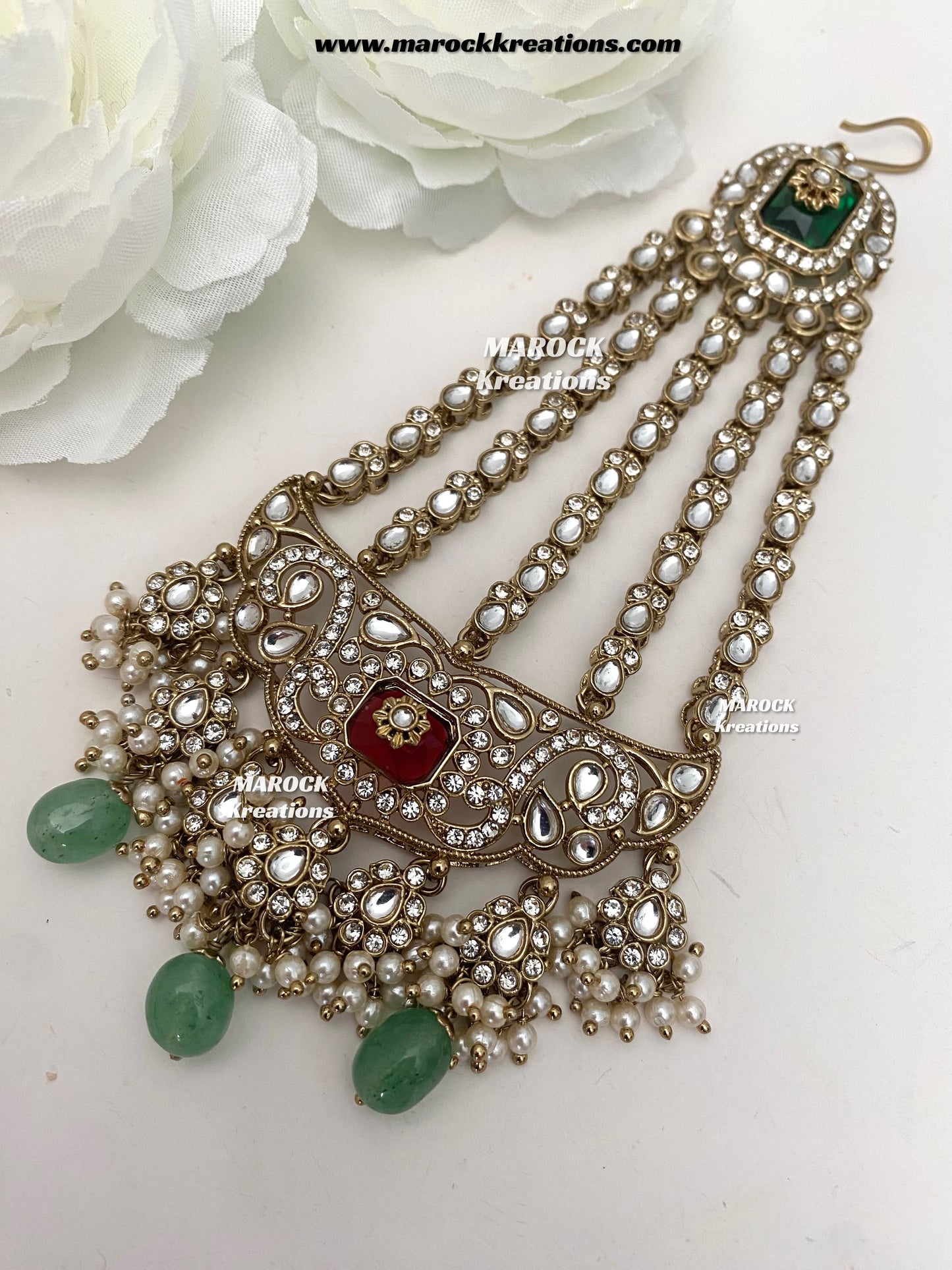 Yusrah Premium Quality Antique gold Kundan Statement Bridal set