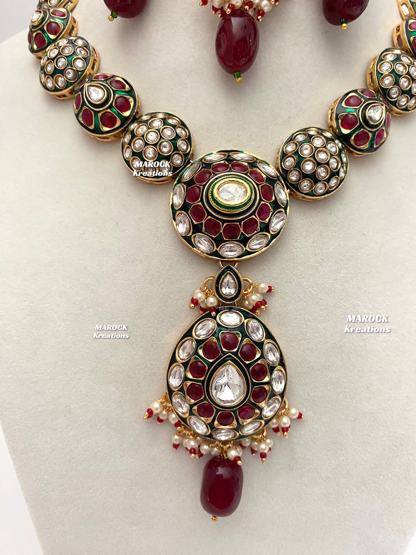 Akriti Premium Quality uncut Kundan Statement Necklace set