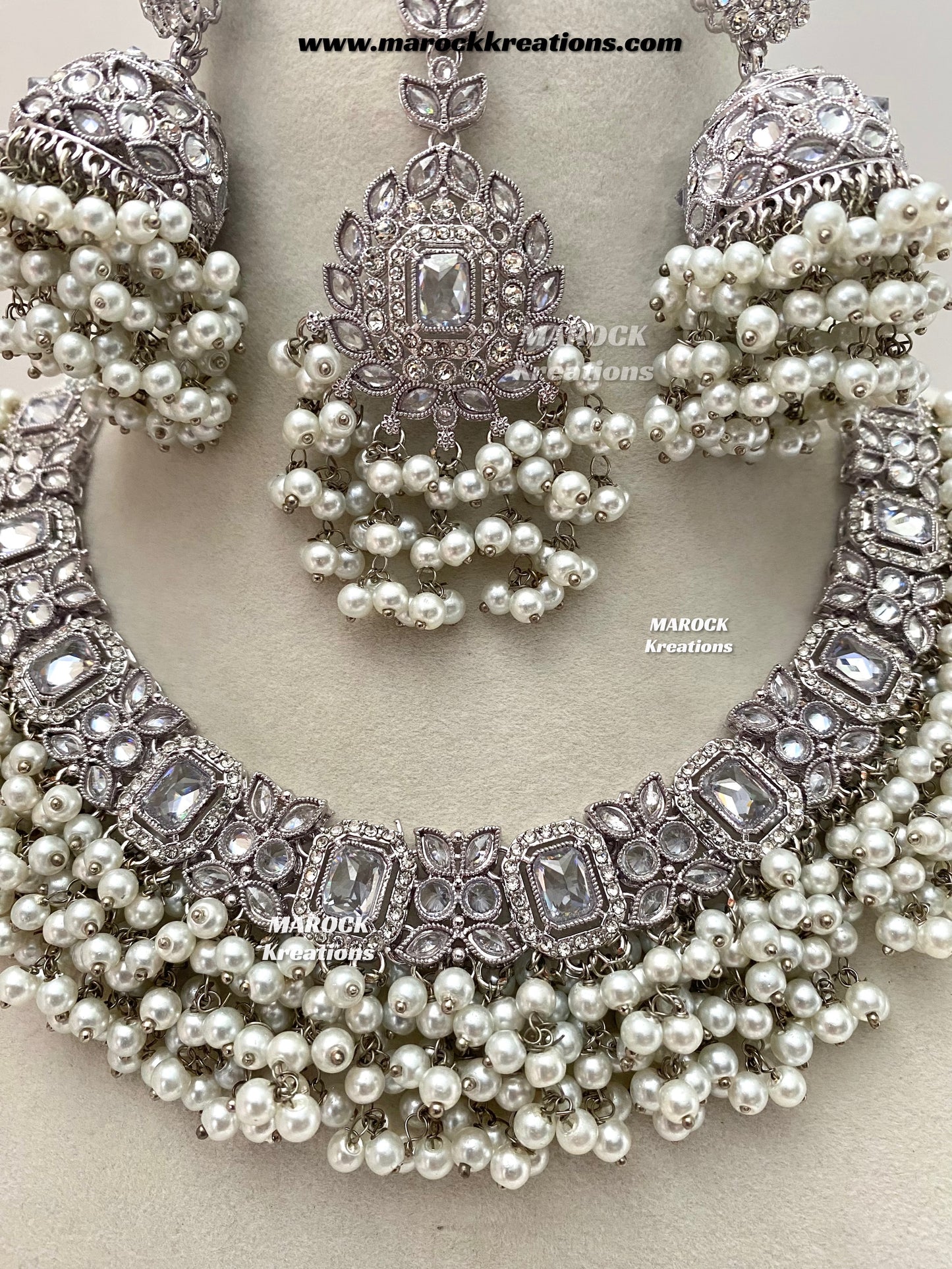 Tashfeen Silver Polki Choker/necklace set