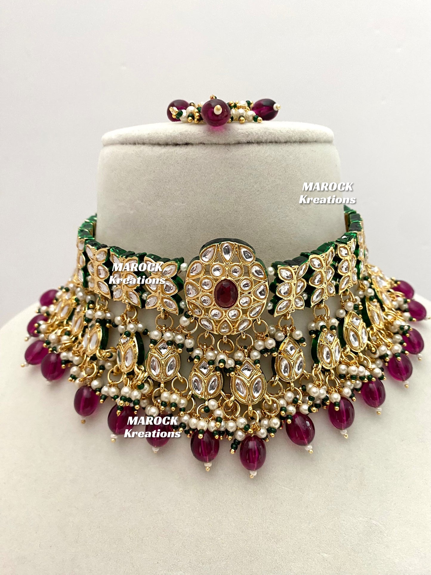 Premium Quality Thappa Kundan Statement Choker set