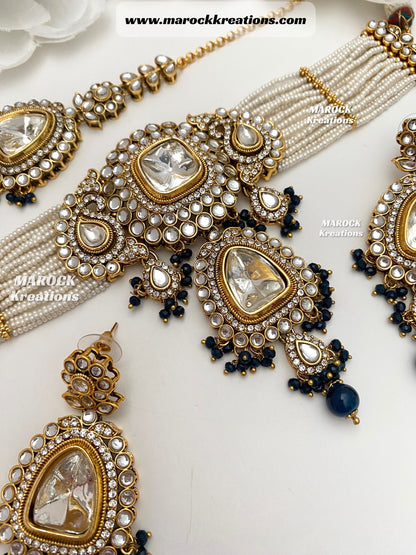 Aarzoo Kundan Statement Choker set