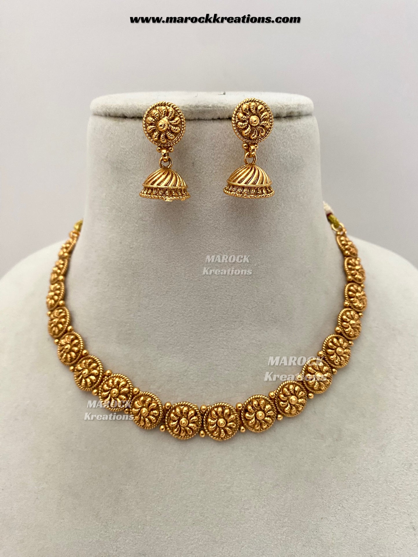 Anya Gold plated Necklace set