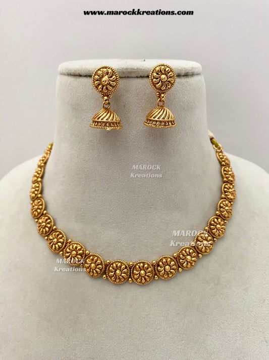 Anya Gold plated Necklace set