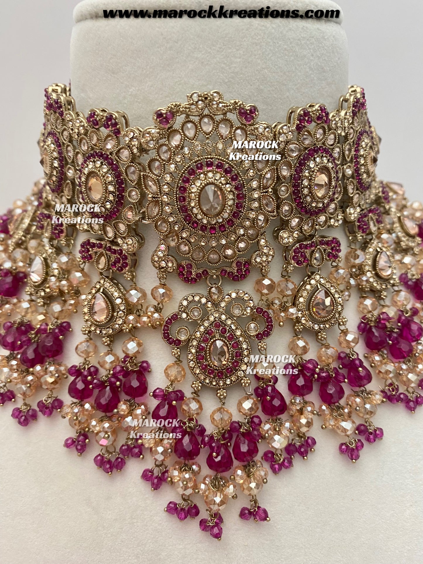 Nazmun Antique Gold Pakistani Polki  choker/necklace set with Passa