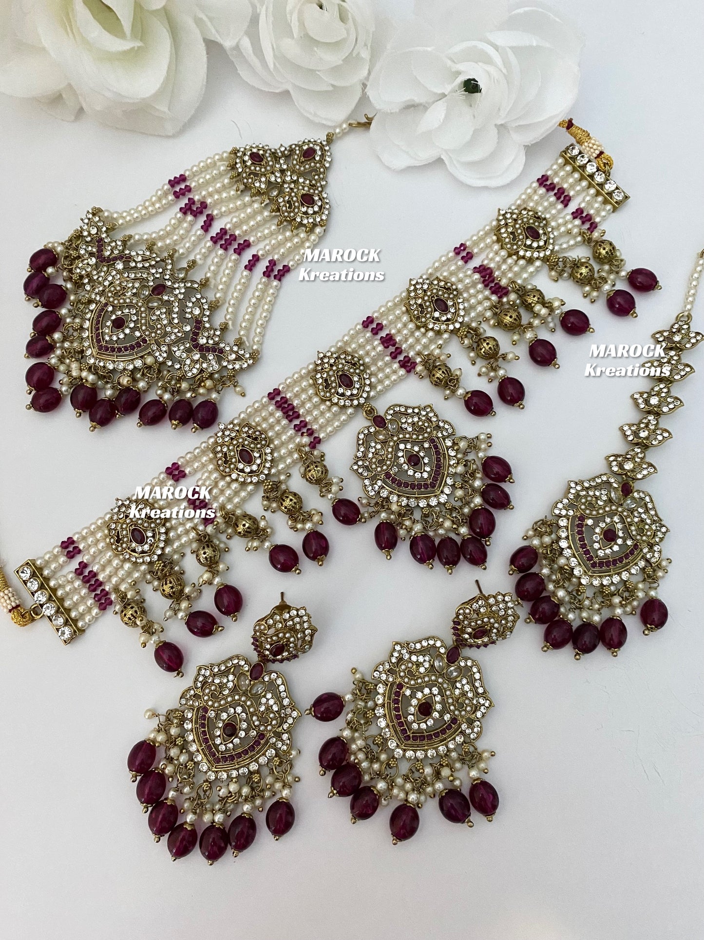 Amy Antique Gold Pakistani Choker set