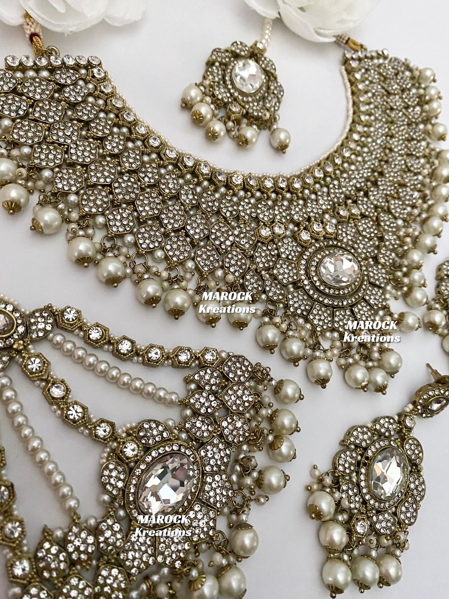 Antique Gold Pakistani Necklace set