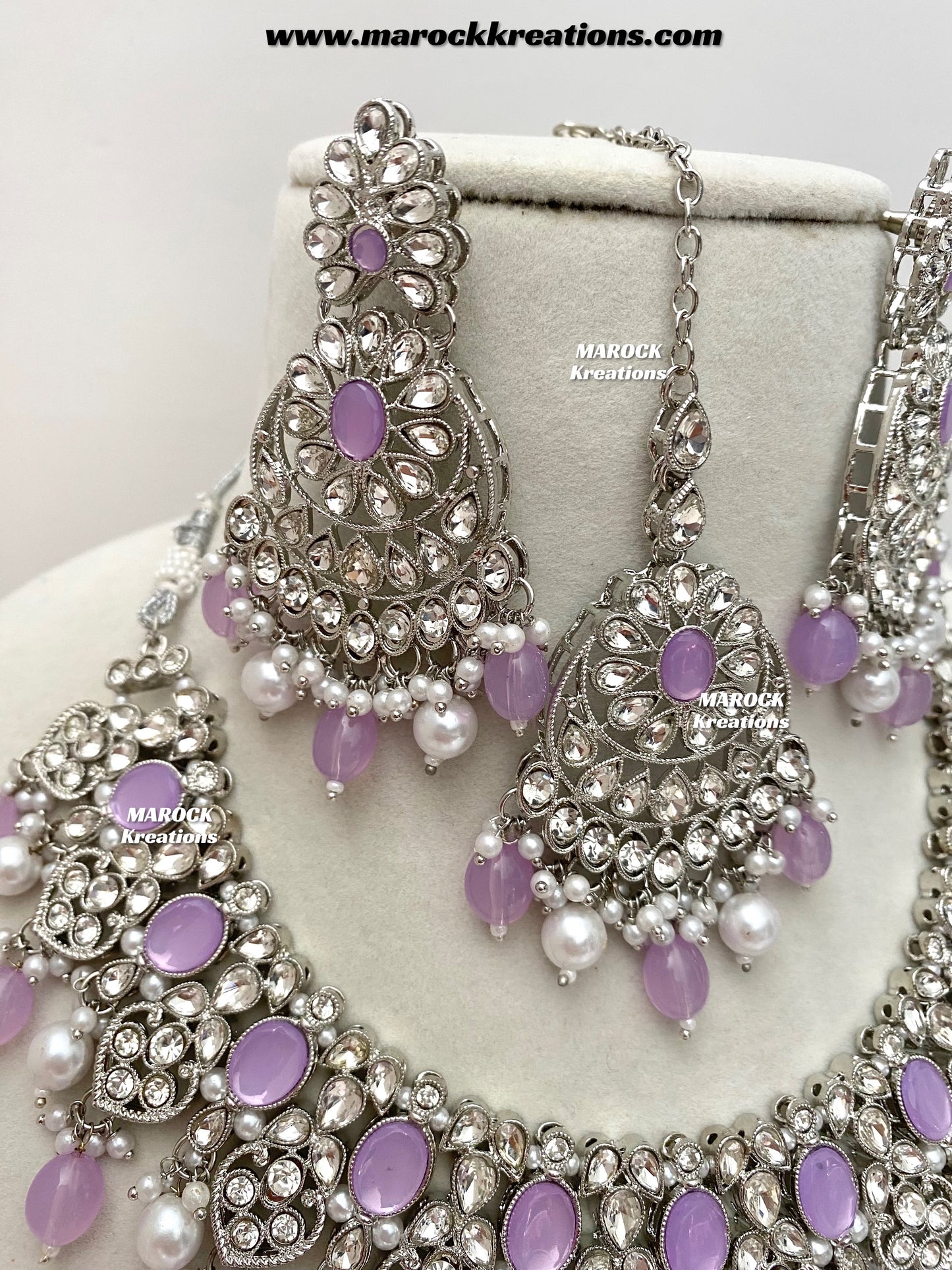Zoila Silver Stone Necklace set
