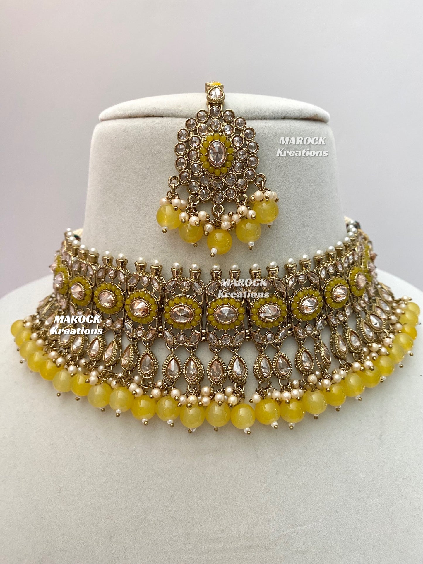 Antique Gold Polki choker sets