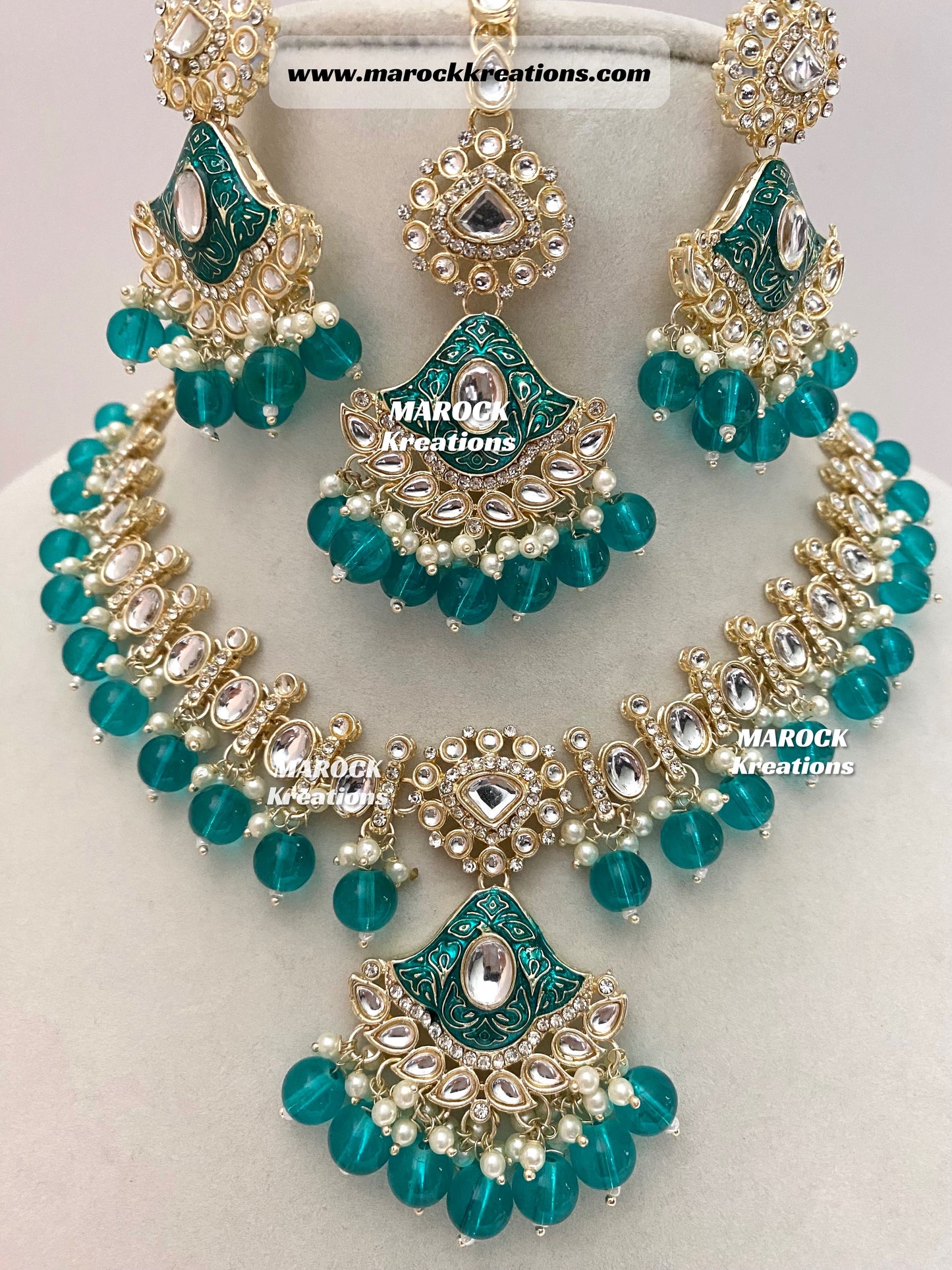 Myra Kundan Meenakari Necklace/Choker set