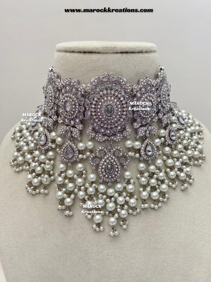 Nazmun Silver Pakistani Polki choker/necklace set with Passa