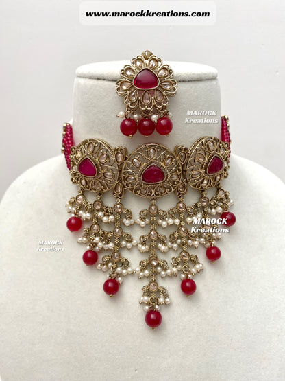 Amaira Antique Gold Polki choker set