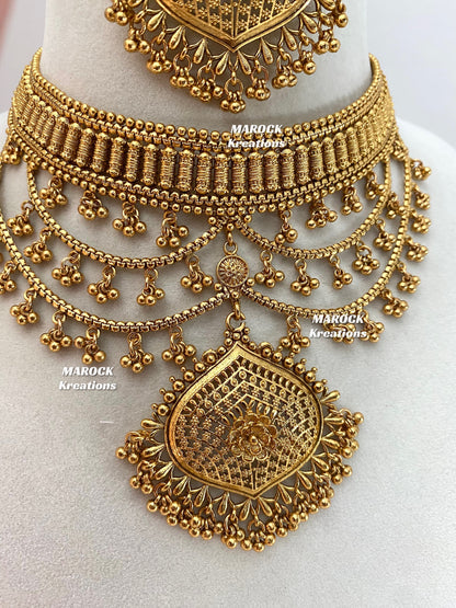Vanshika Premium Quality Gold plated statement choker set