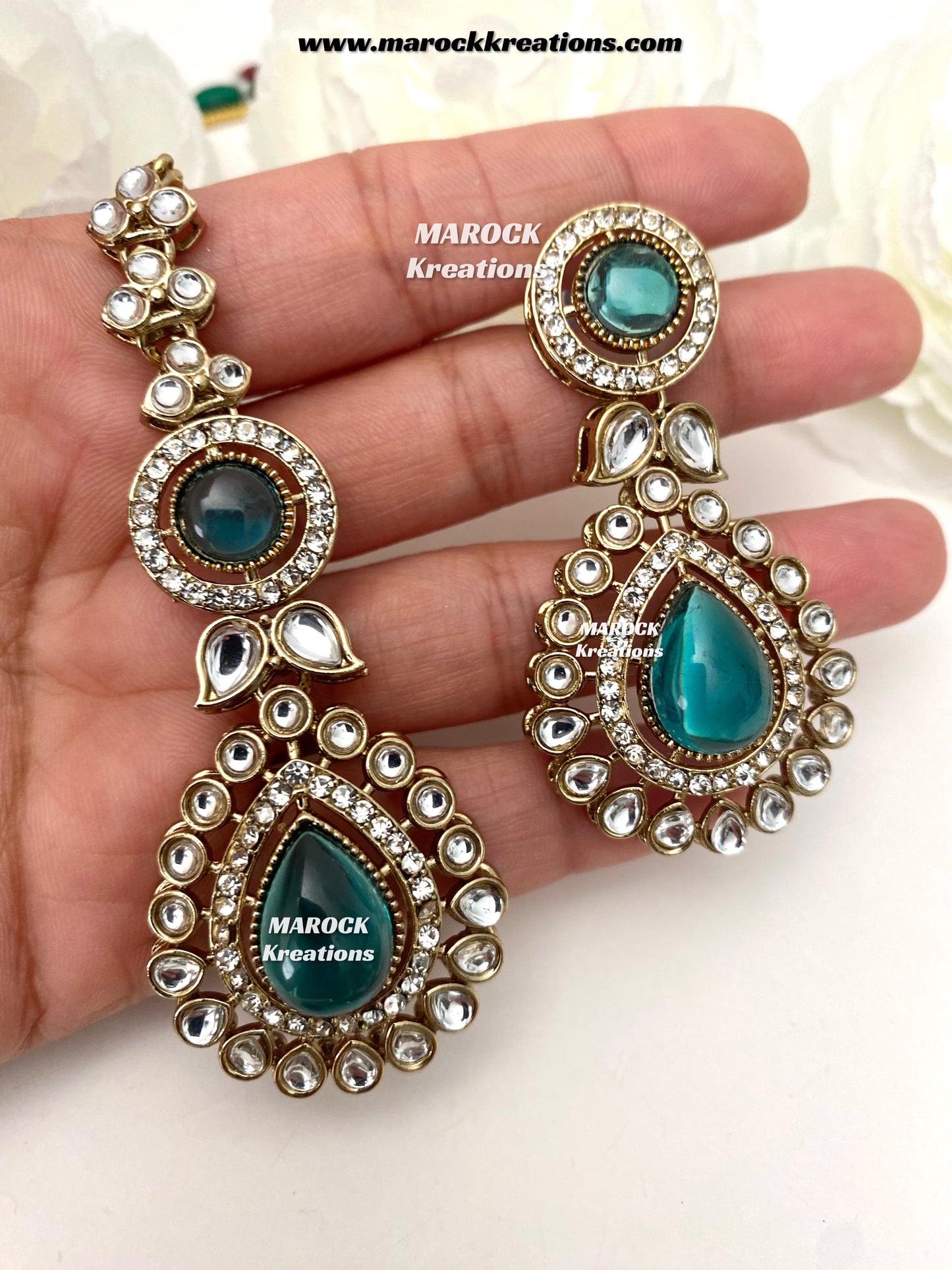 Rida Premium quality Kundan choker set