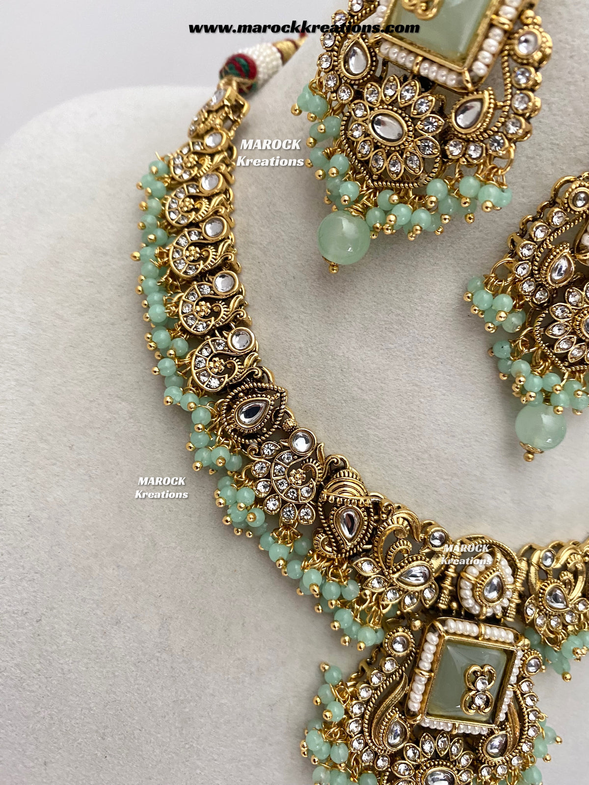 Nidhi Premium Quality Kundan Statement necklace set