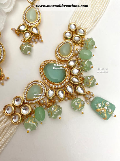 Tanvi Kundan Choker set