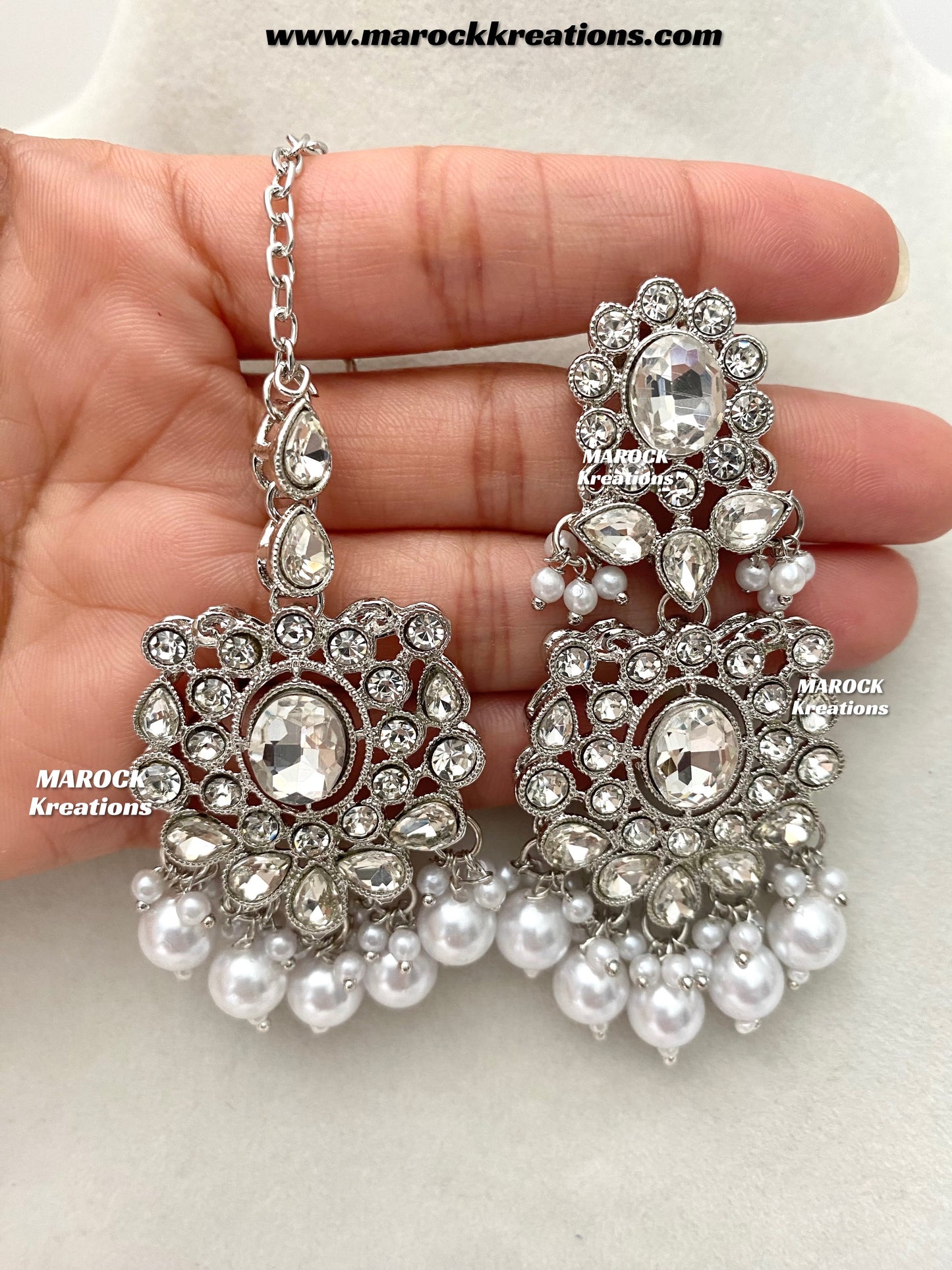 Naina Silver Stone Necklace set