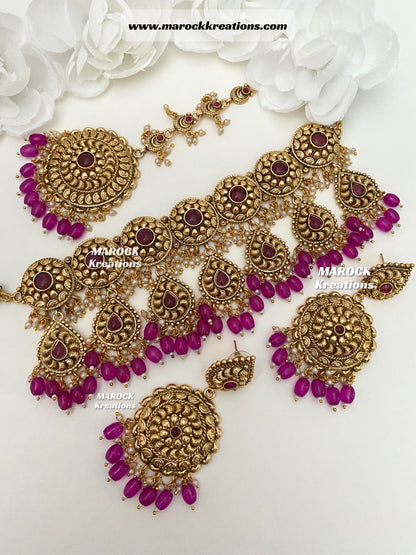 Trendy Gold plated traditional choker sets