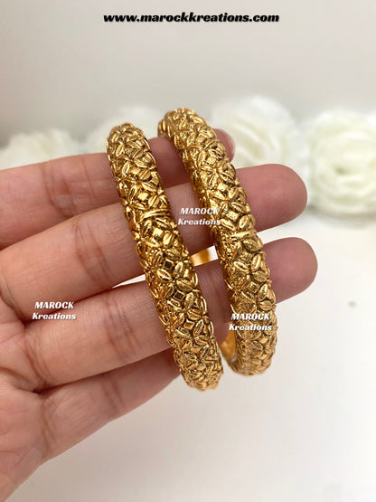 Reshmi Premium Quality Matt Finish Gold plated Bangles/Kangan