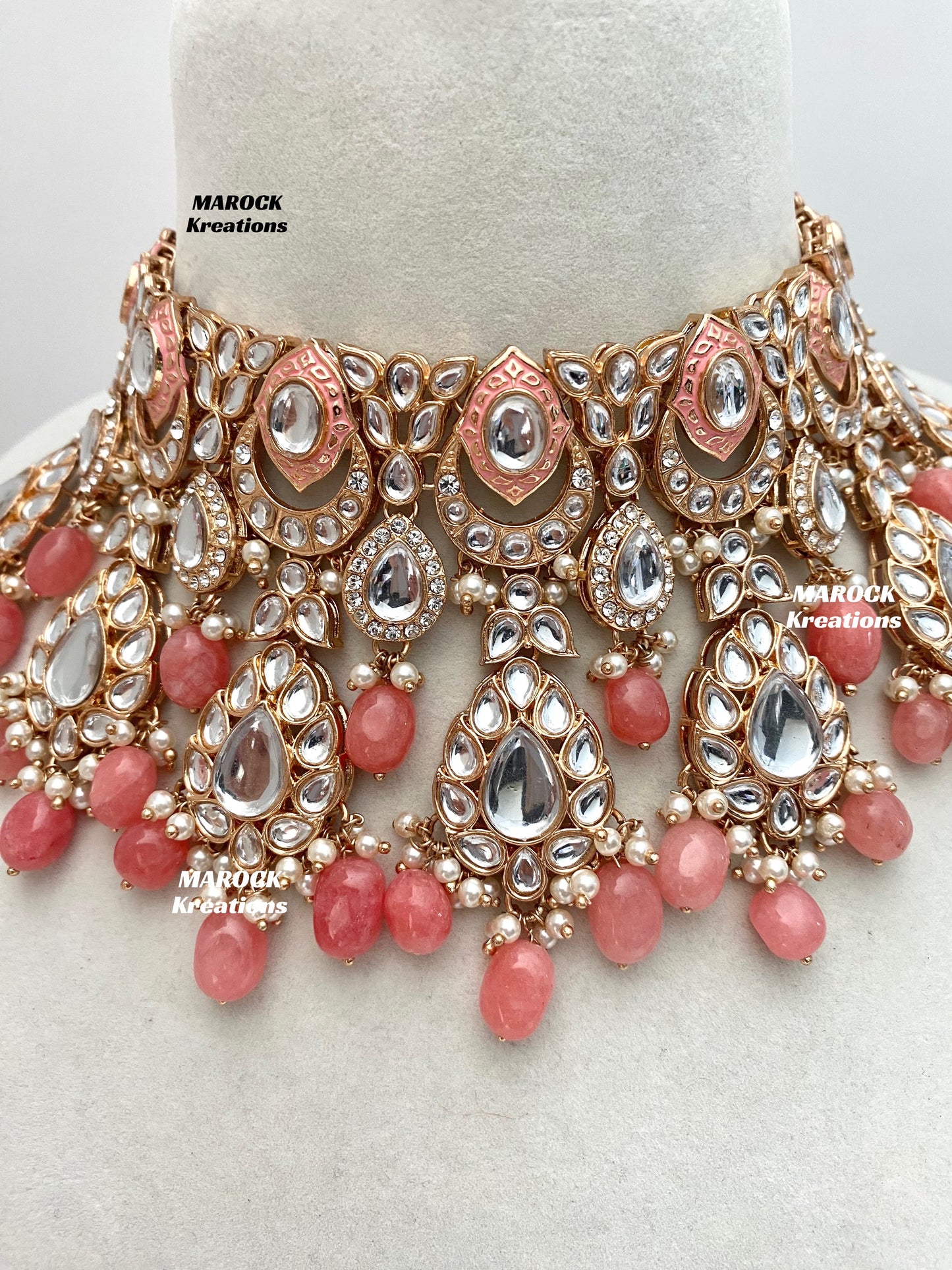 Kaniz Premium Quality Rose Gold Kundan Meenakari Choker/Necklace set