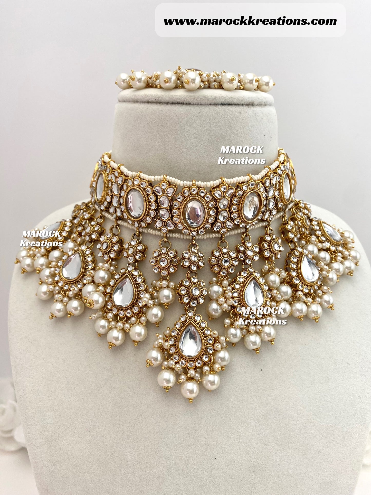 Reet Premium Quality Kundan Statement Necklace set/Bridal set