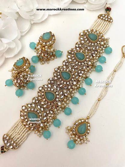 Fine quality Kundan Choker set