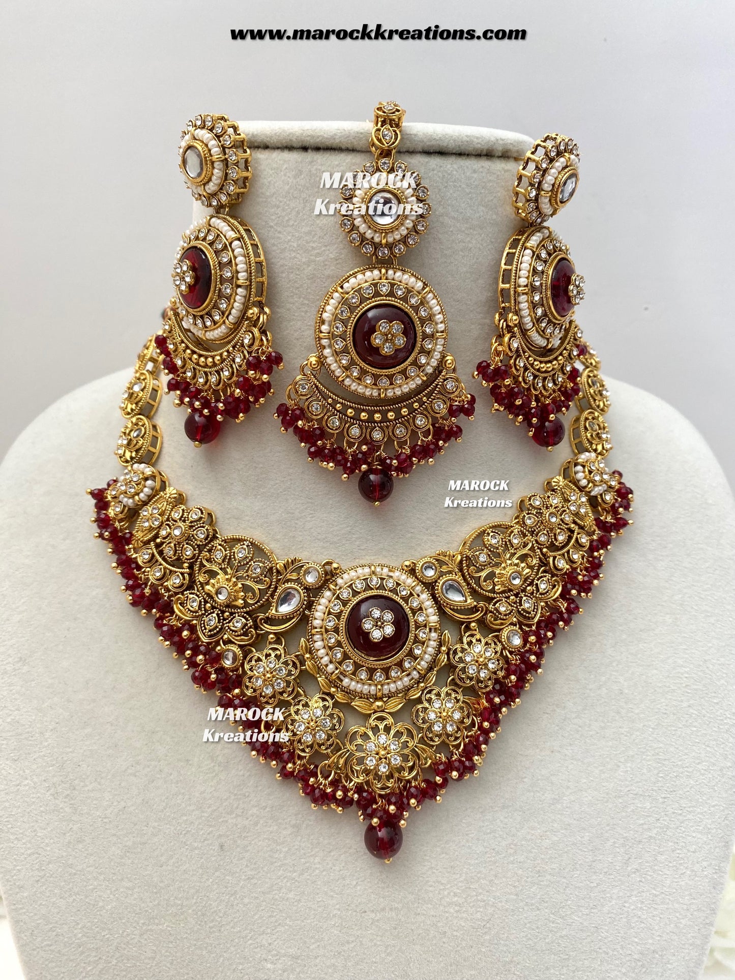 Kavitha Premium Quality Kundan Statement Necklace set