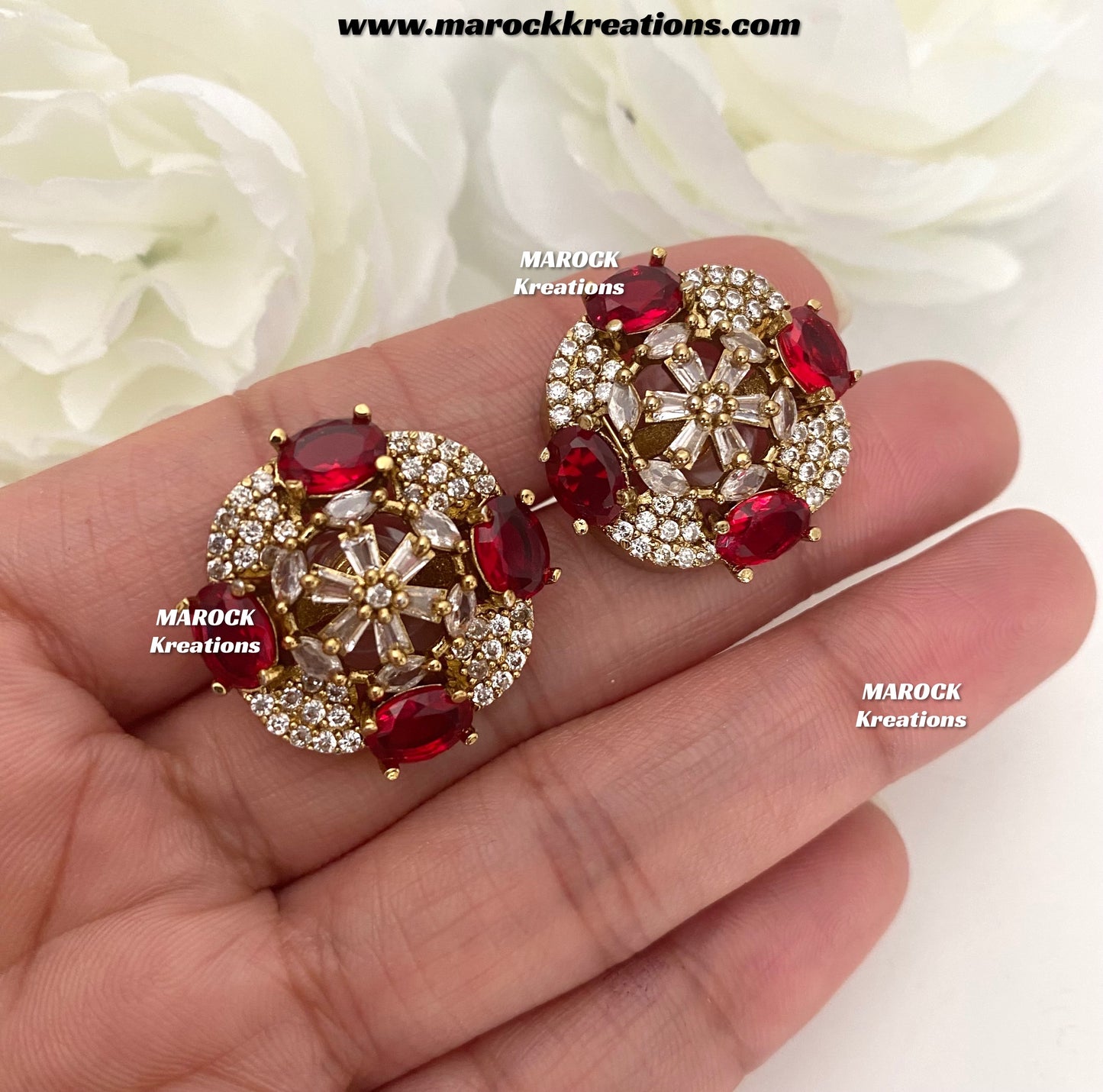 Thushi Antique Gold American Diamond Studs/Earrings