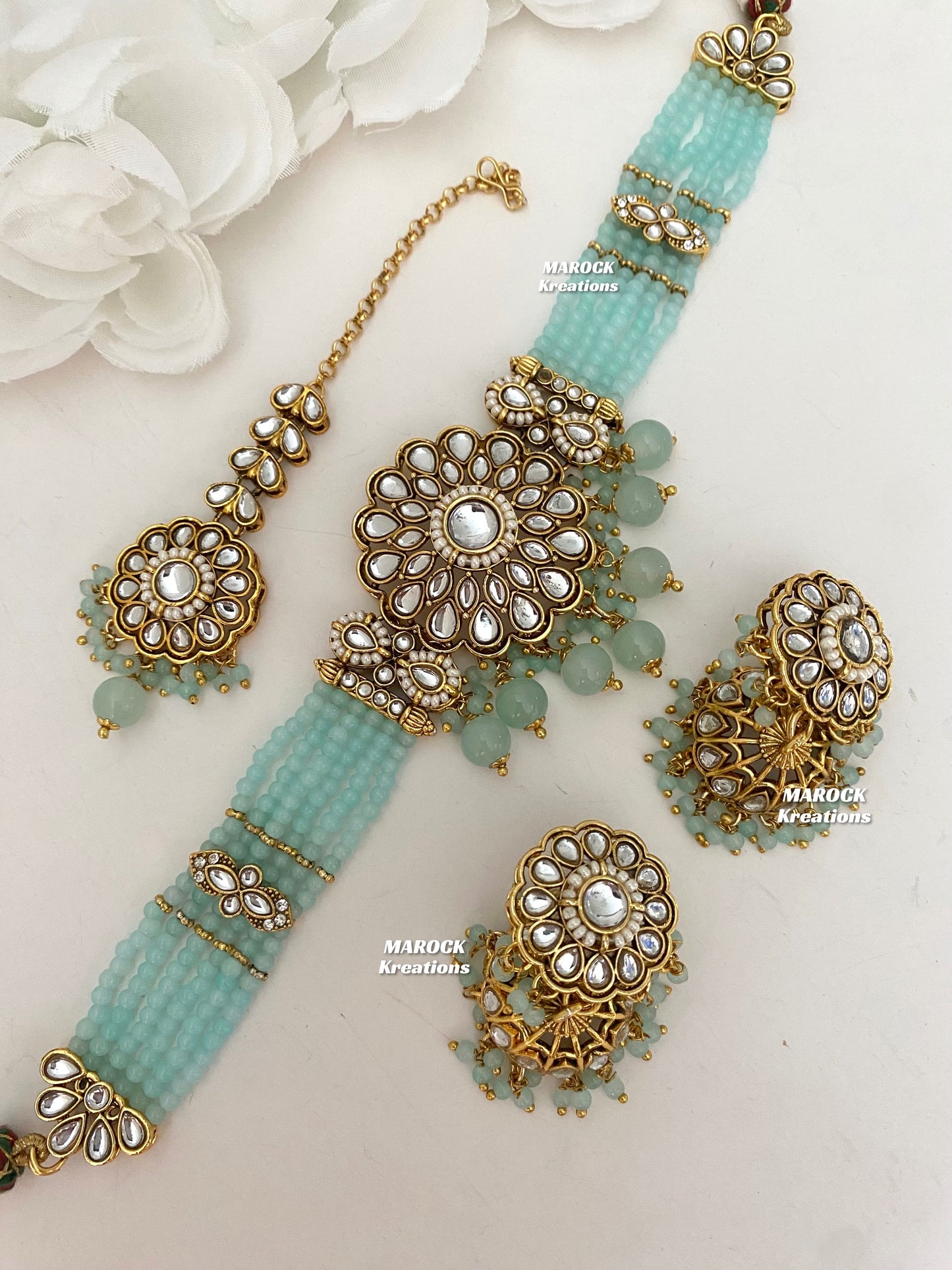 Ginni Premium Quality Kundan choker set